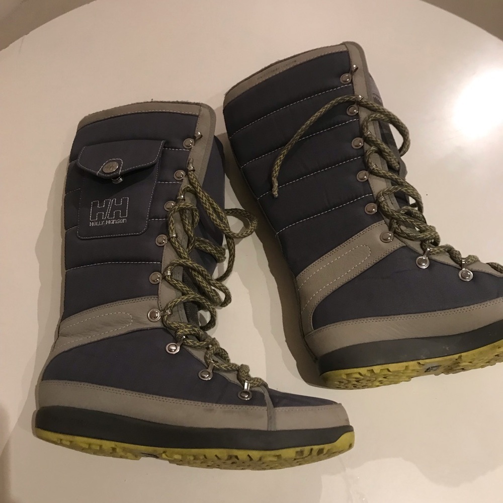 Helly Hansen boots